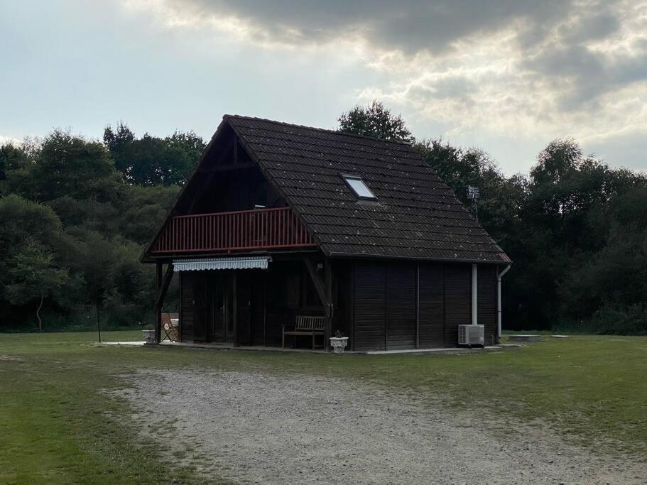 Le Chalet Limousin Folles Екстериор снимка